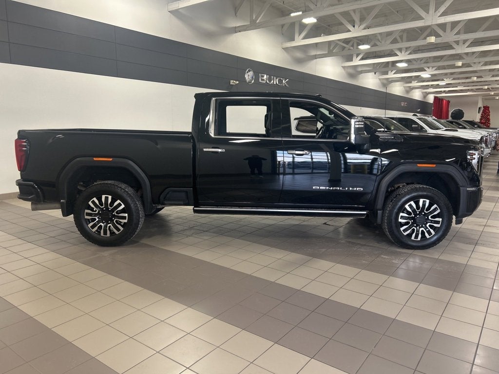 2025 GMC Sierra 3500 HD Denali Ultimate