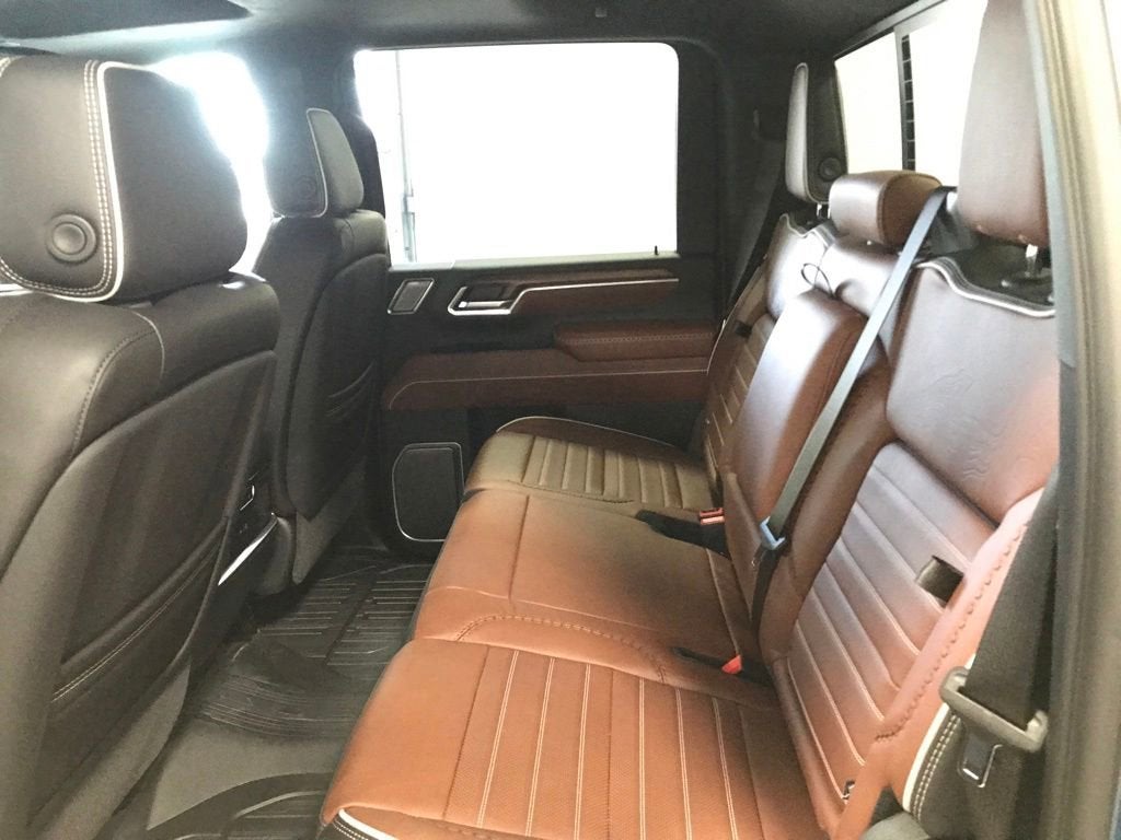 2026 GMC Sierra 3500 HD Denali Ultimate