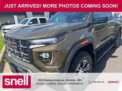 2024 GMC Canyon AT4