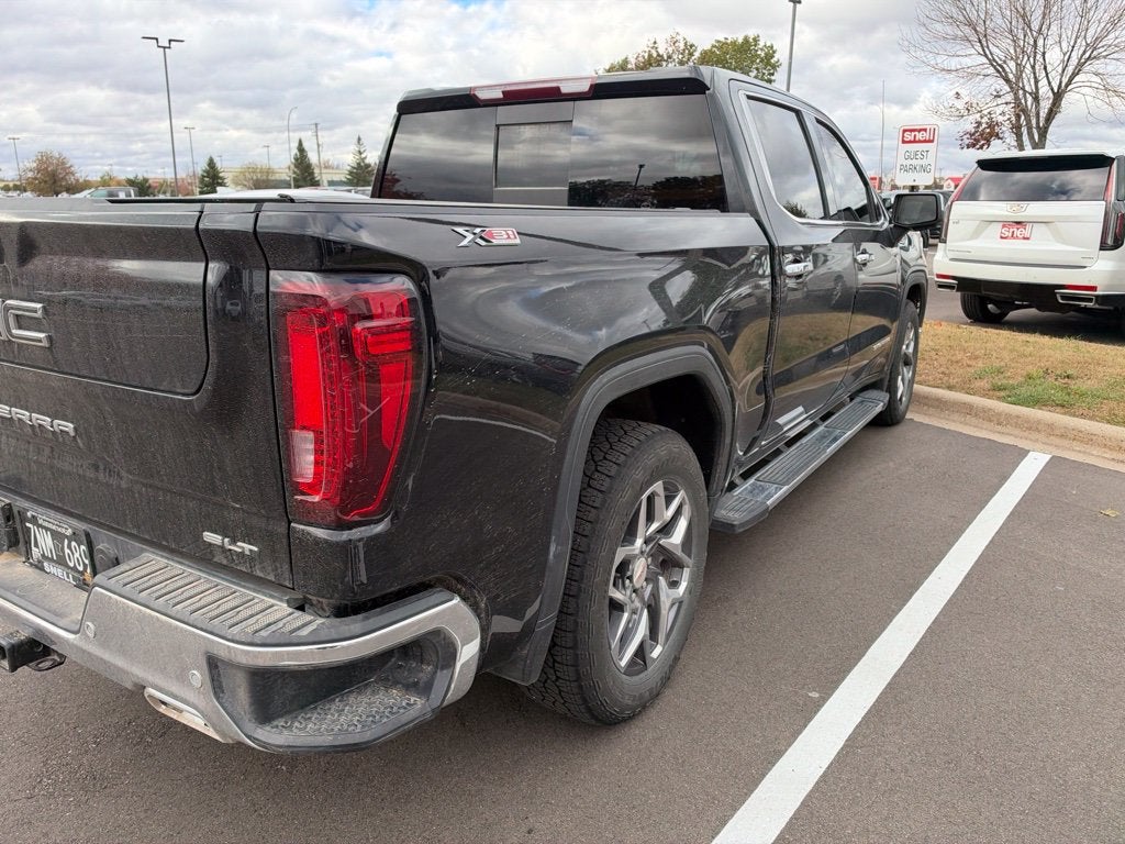 2025 GMC Sierra 1500 SLT