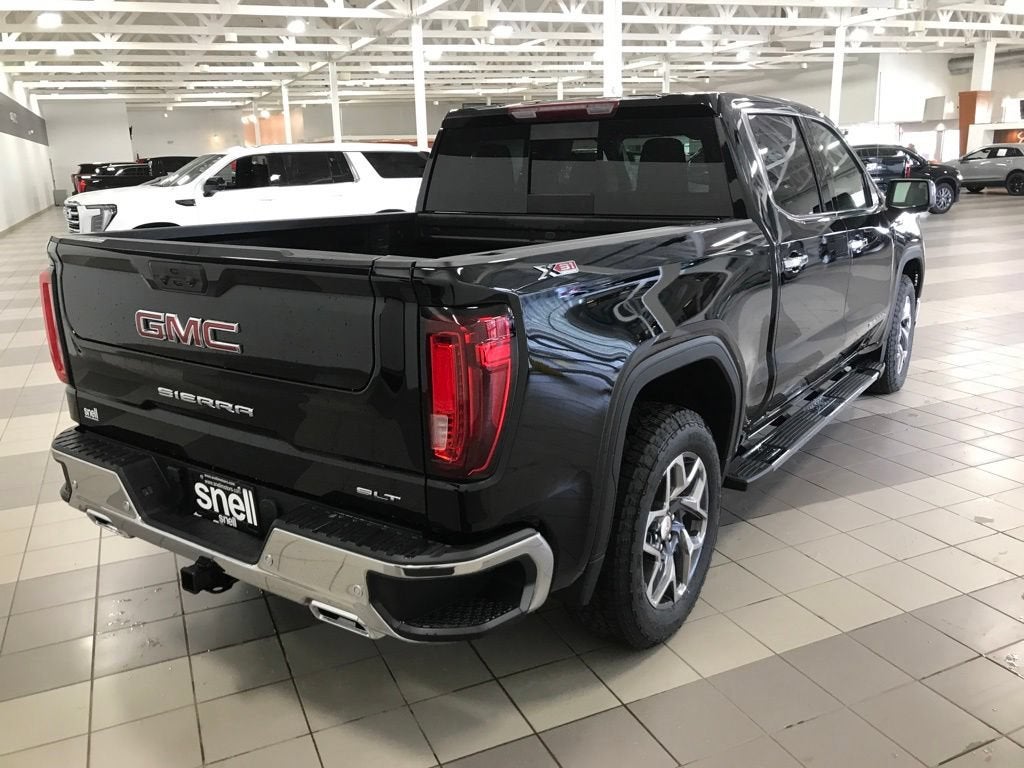 2026 GMC Sierra 1500 SLT - Photo 6