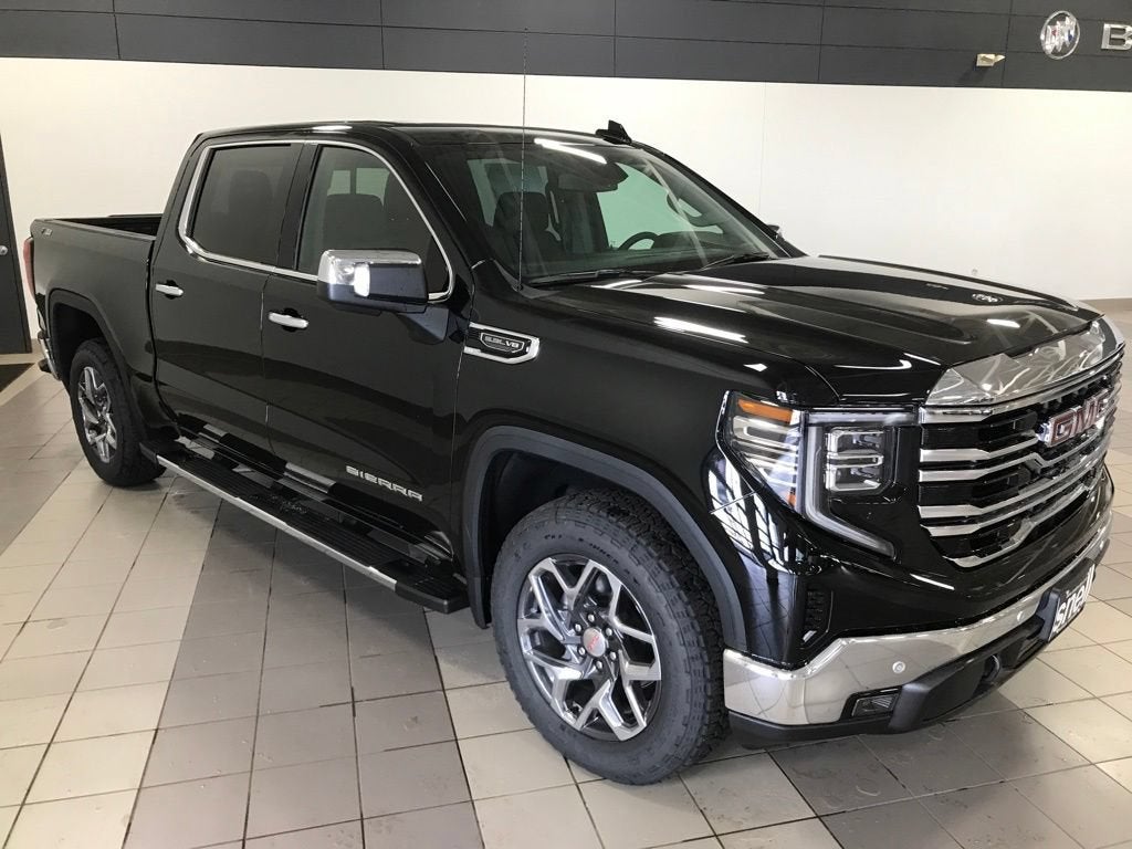 2026 GMC Sierra 1500 SLT - Photo 8