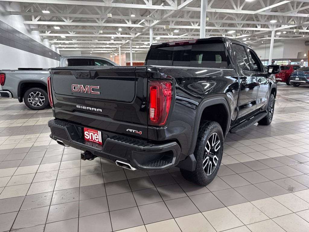 2024 GMC Sierra 1500 AT4