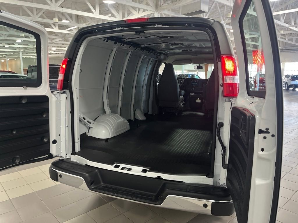 2026 GMC Savana Cargo Work Van