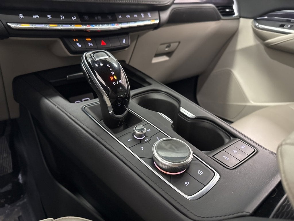 2023 Cadillac XT4 Luxury