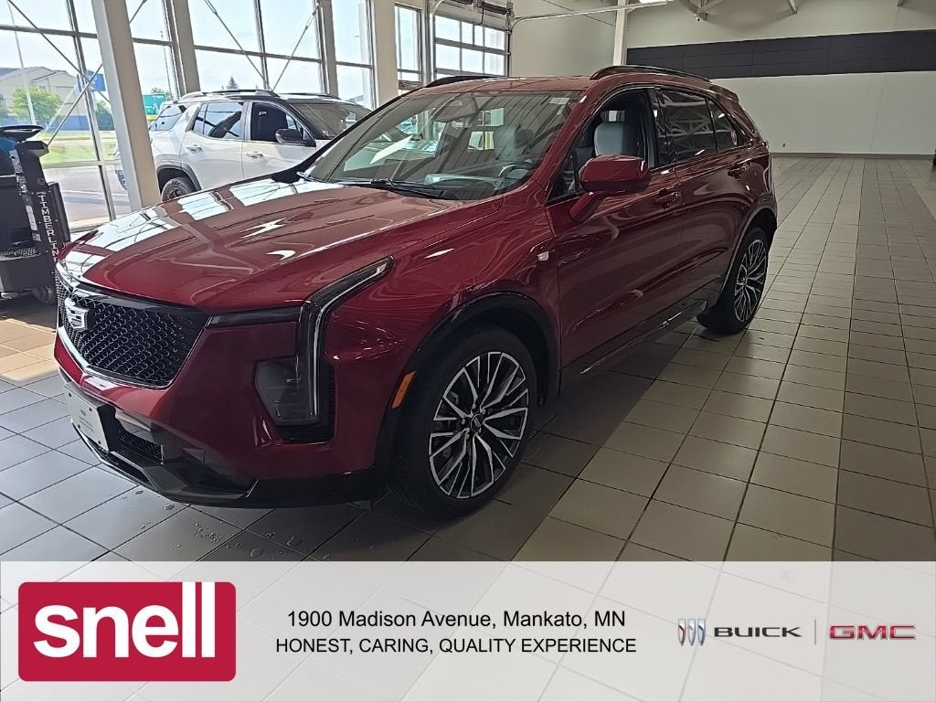 2024 Cadillac XT4 Sport