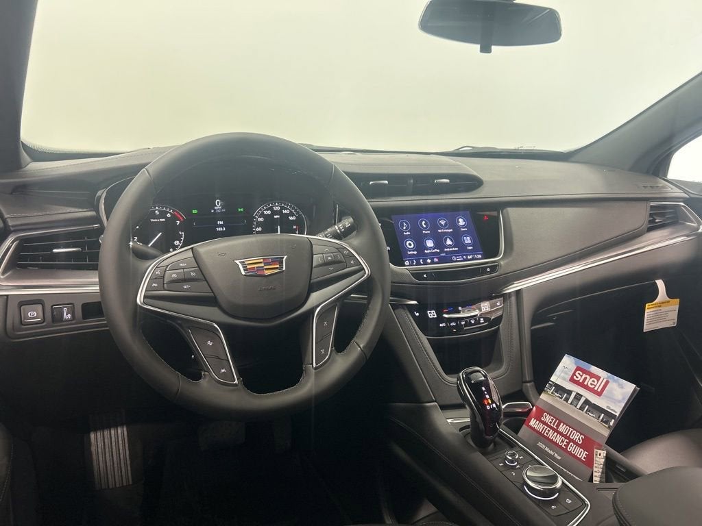 2026 Cadillac XT5 Luxury