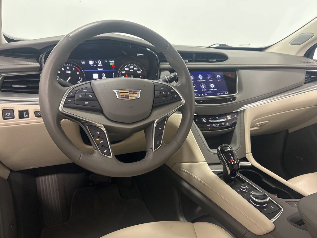 2023 Cadillac XT5 Premium Luxury