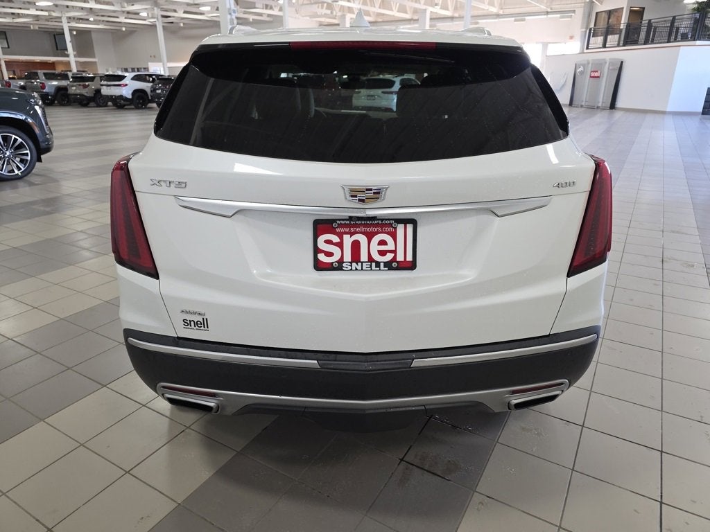 2022 Cadillac XT5 Premium Luxury