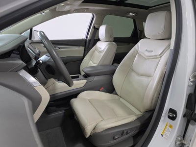 2017 Cadillac XT5 Luxury AWD