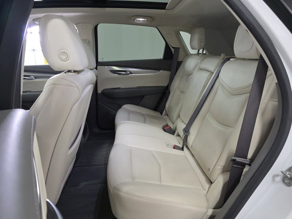 2017 Cadillac XT5 Luxury AWD