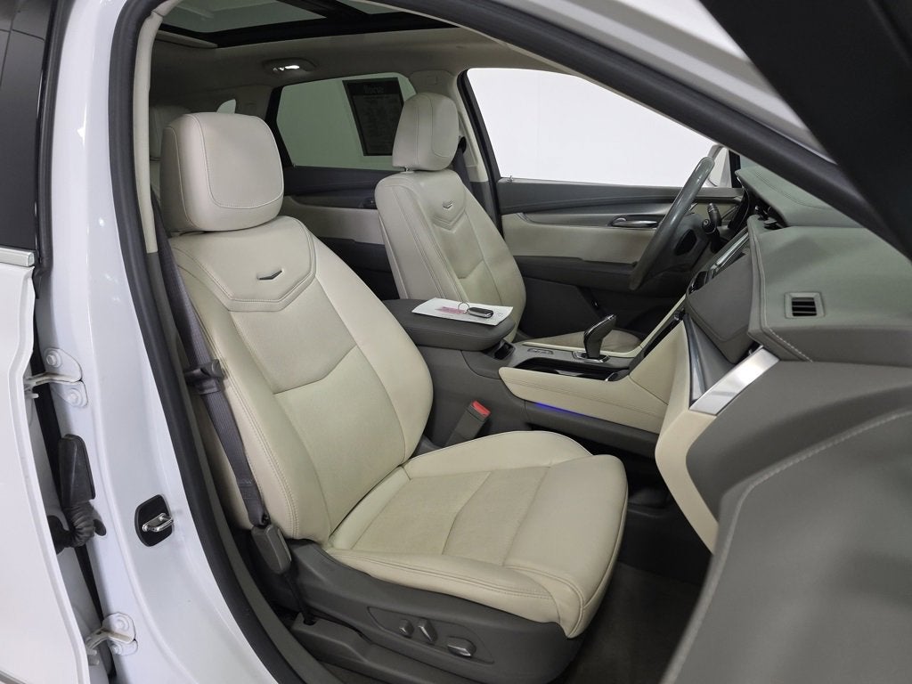 2017 Cadillac XT5 Luxury AWD