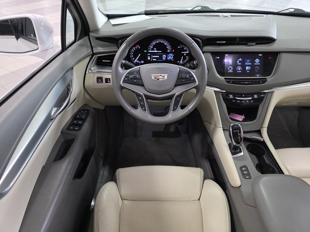 2017 Cadillac XT5 Luxury AWD