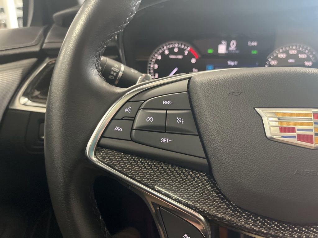2021 Cadillac XT5 Sport