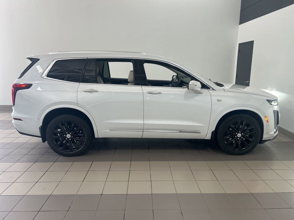 2023 Cadillac XT6 Premium Luxury