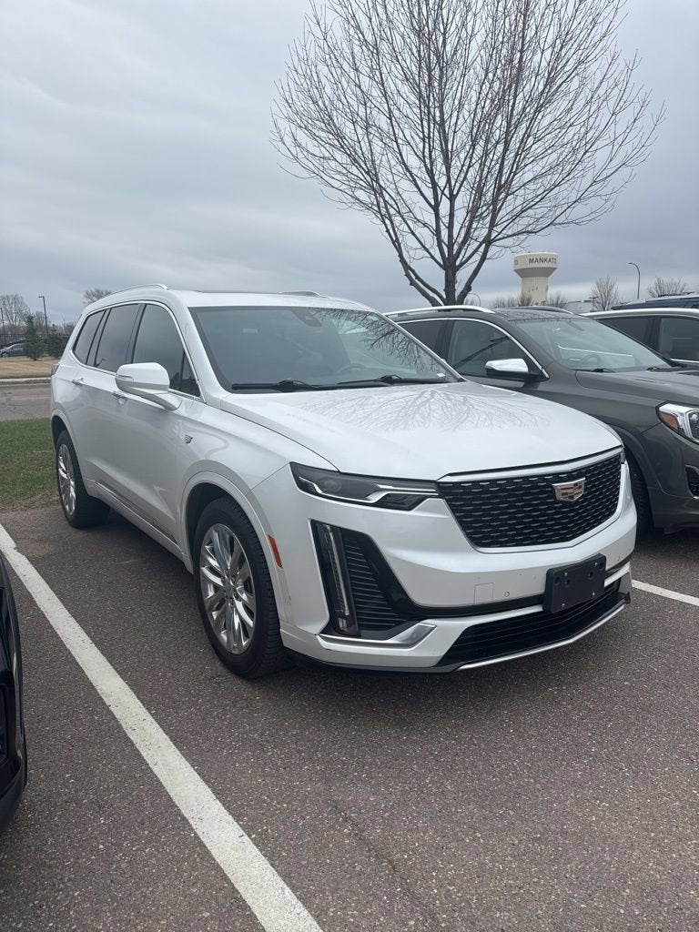 2021 Cadillac XT6 Premium Luxury