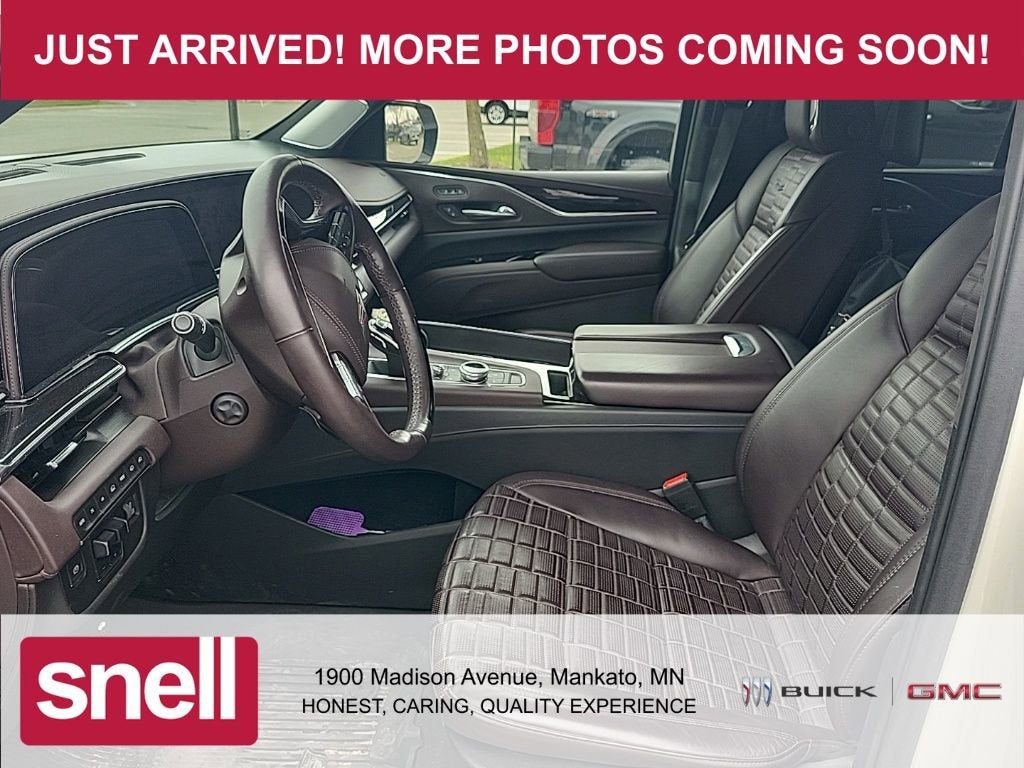 2022 Cadillac Escalade Premium Luxury Platinum