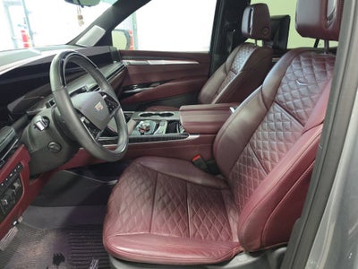 2025 Cadillac Escalade Premium Luxury