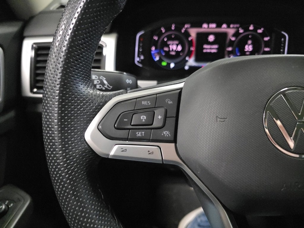 2022 Volkswagen Atlas 3.6L V6 SEL Premium R-Line