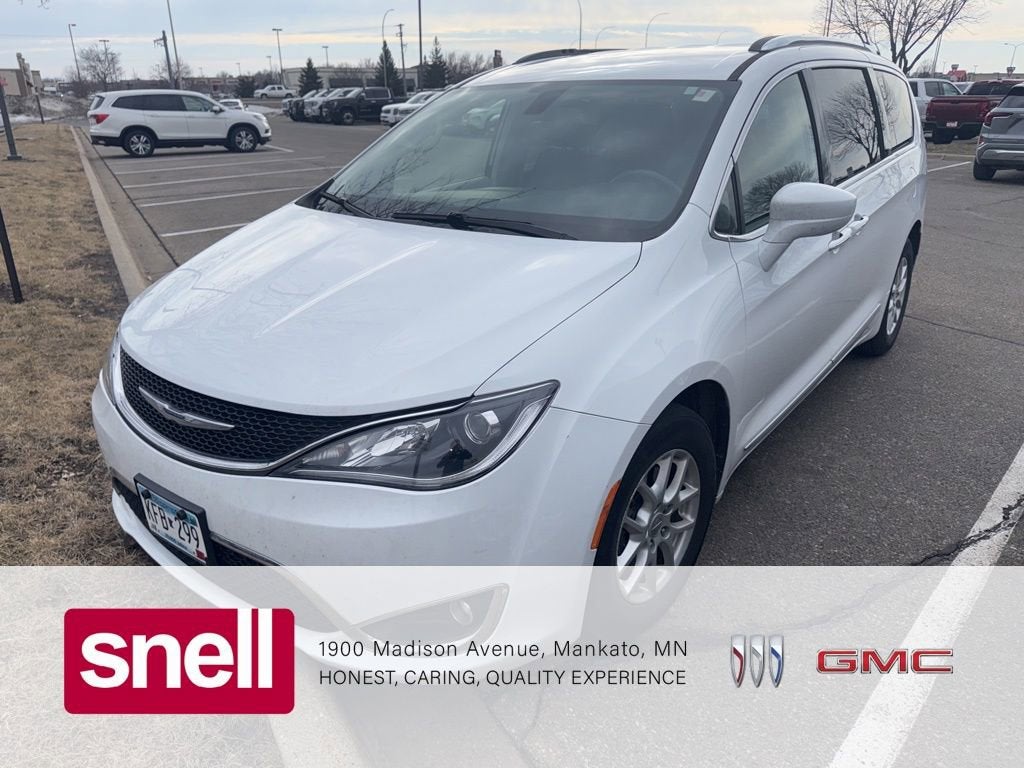 2020 Chrysler Pacifica Touring L