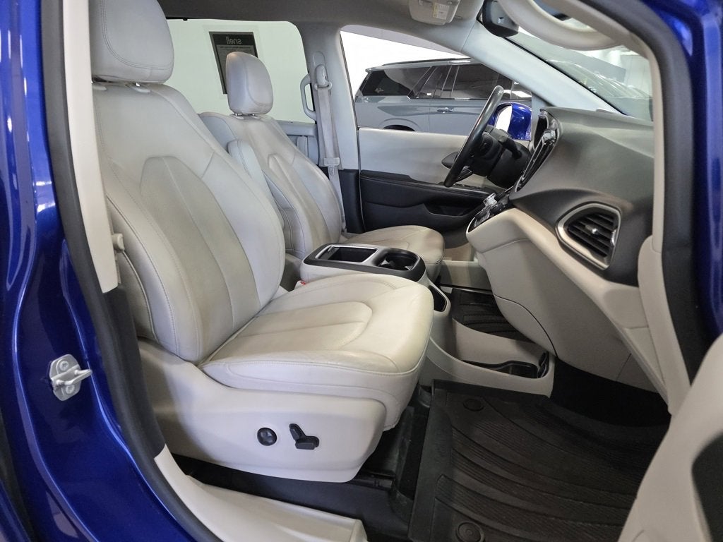 2020 Chrysler Pacifica Touring L Plus