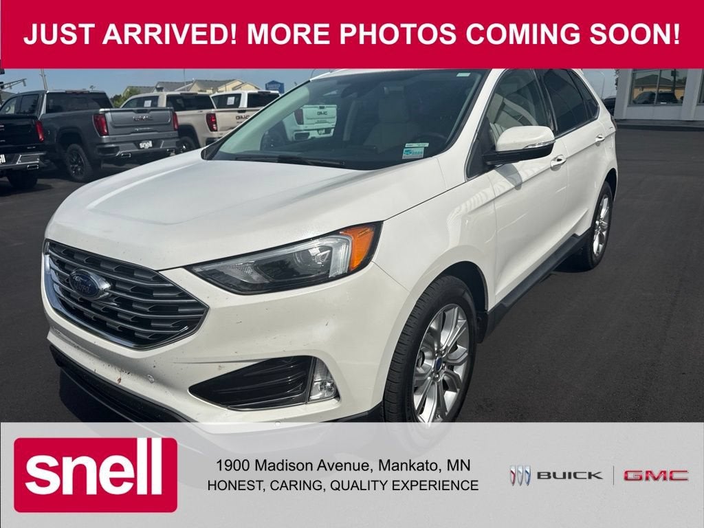 2022 Ford Edge Titanium