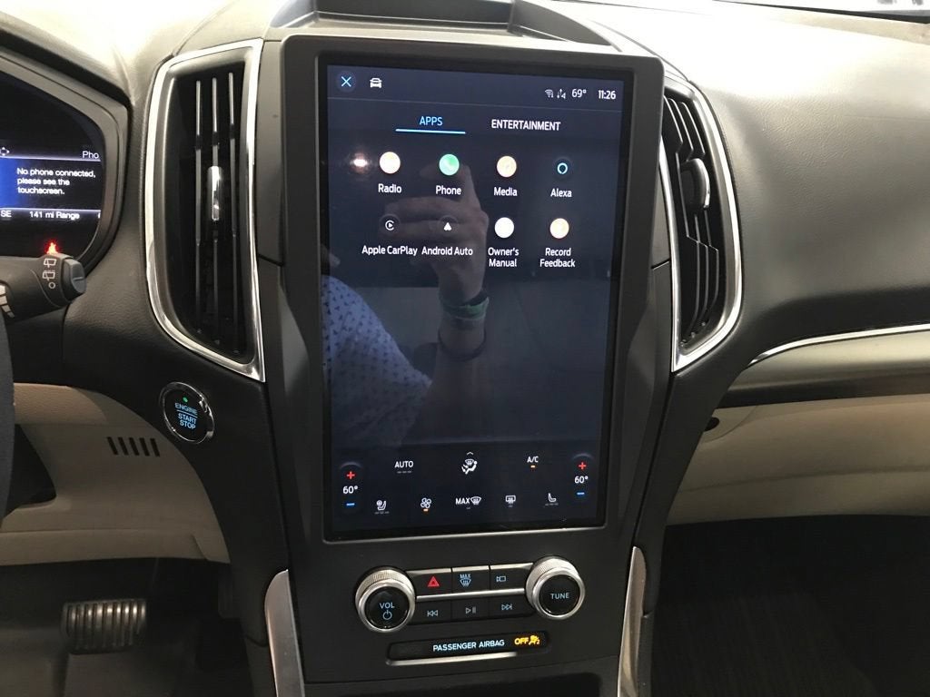 2022 Ford Edge Titanium