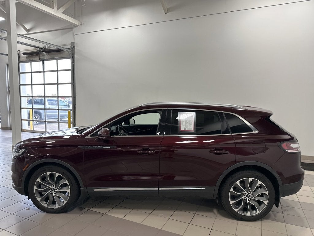 2022 Lincoln Nautilus Reserve