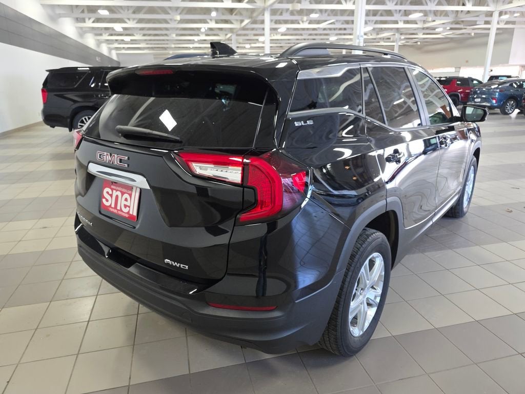 2023 GMC Terrain SLE