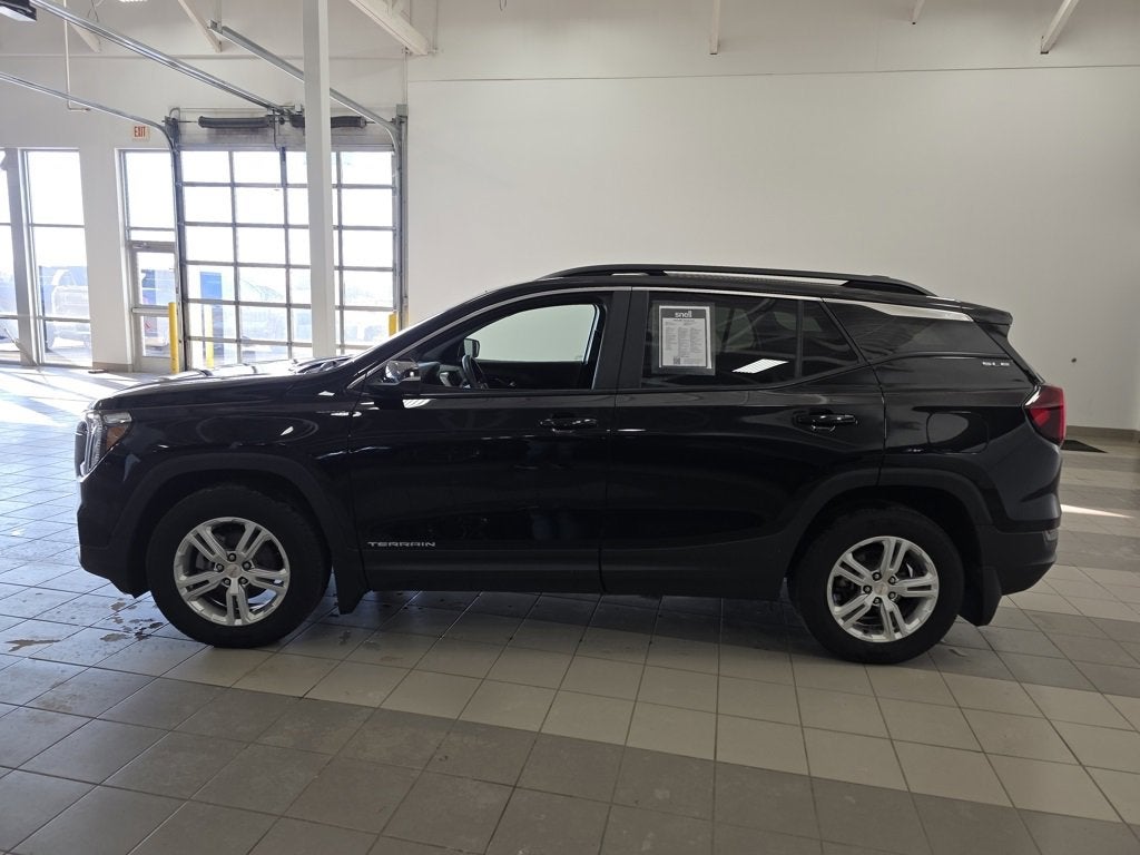2022 GMC Terrain SLE
