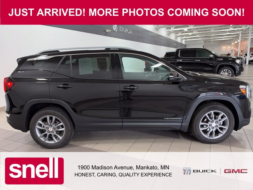 2022 GMC Terrain SLT