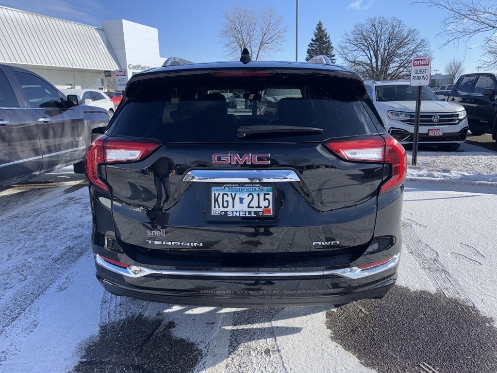 2023 GMC Terrain Denali