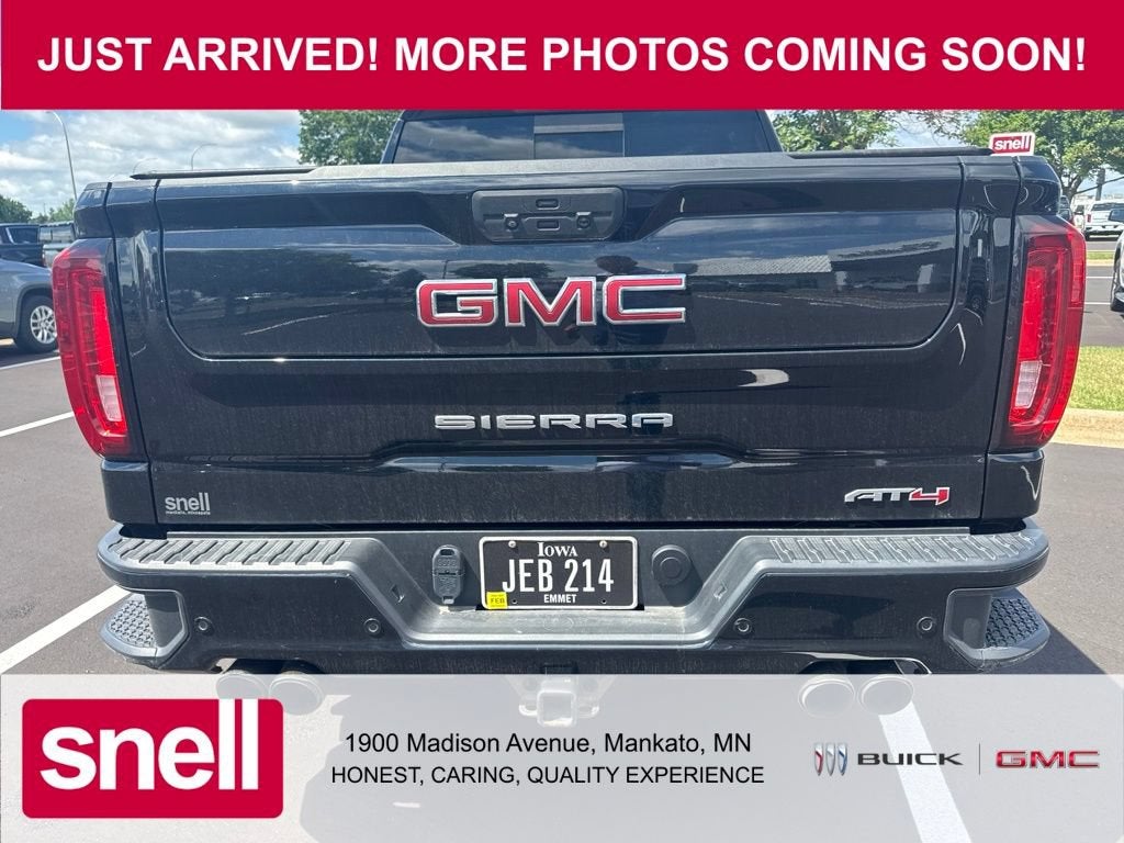 2022 GMC Sierra 1500 Limited AT4