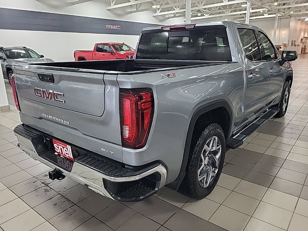 2025 GMC Sierra 1500 SLT