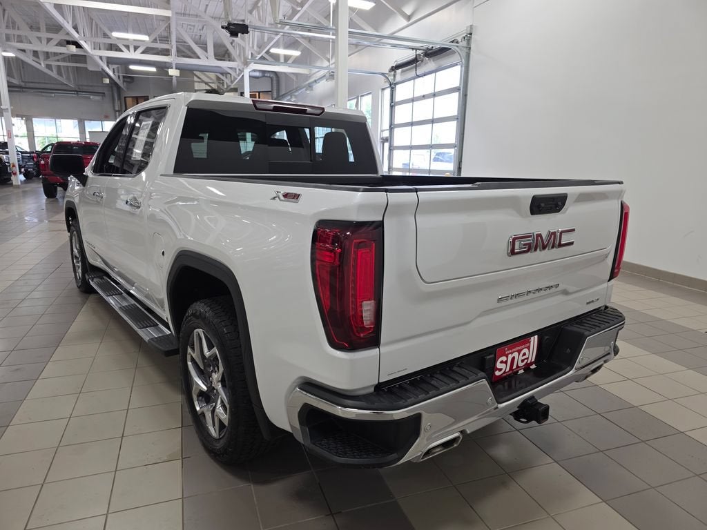 2025 GMC Sierra 1500 SLT