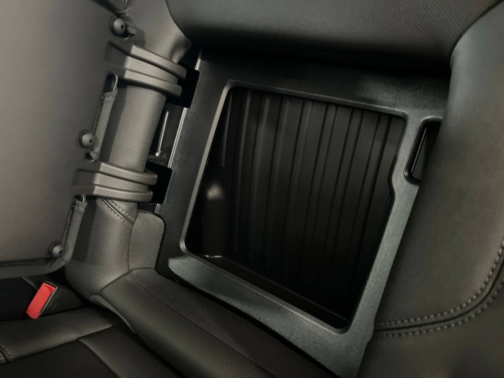2026 GMC Sierra 1500 SLT - Photo 16