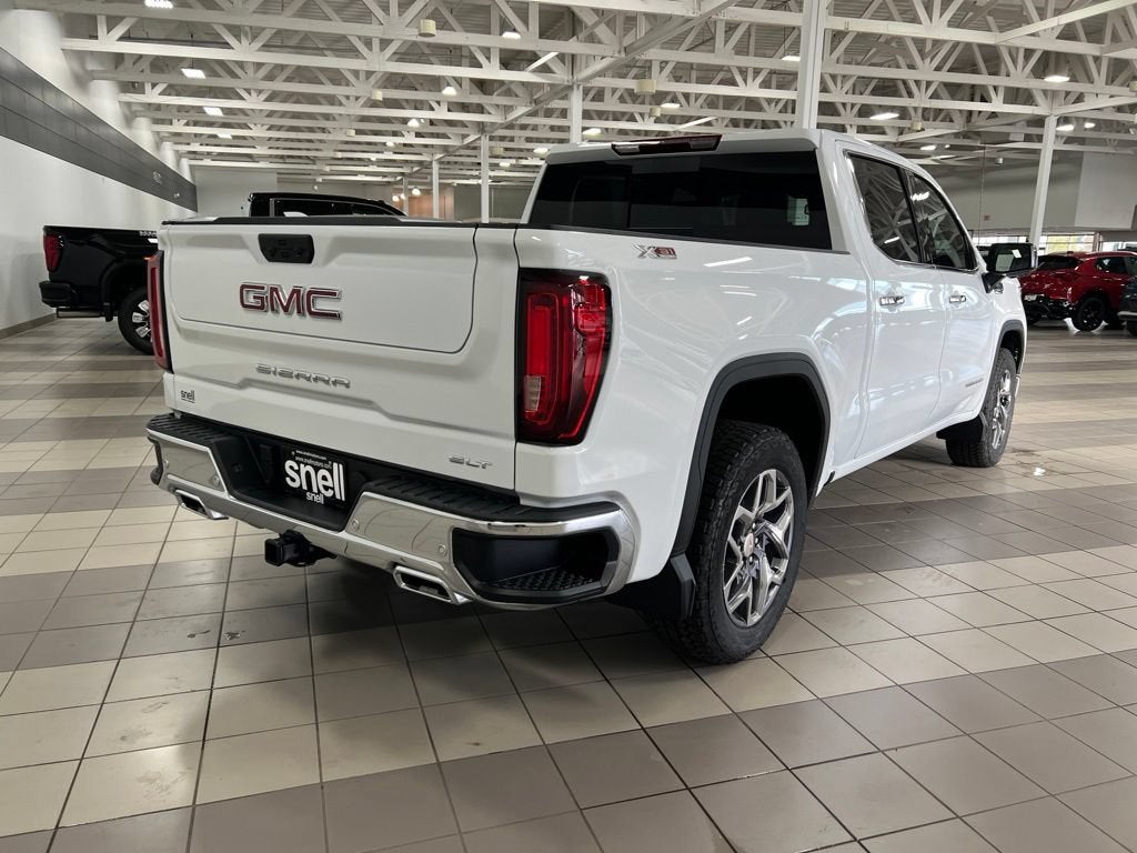 2026 GMC Sierra 1500 SLT - Photo 7