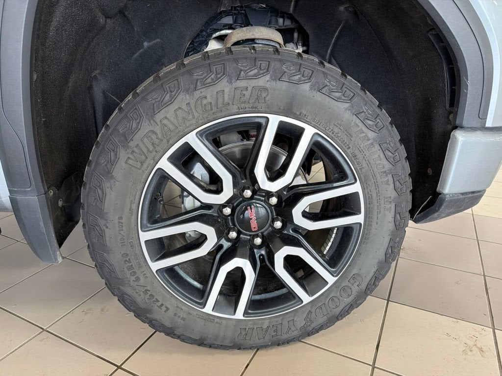 2024 GMC Sierra 1500 AT4