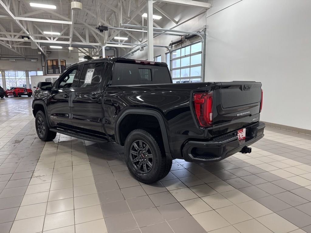 2024 GMC Sierra 1500 AT4X