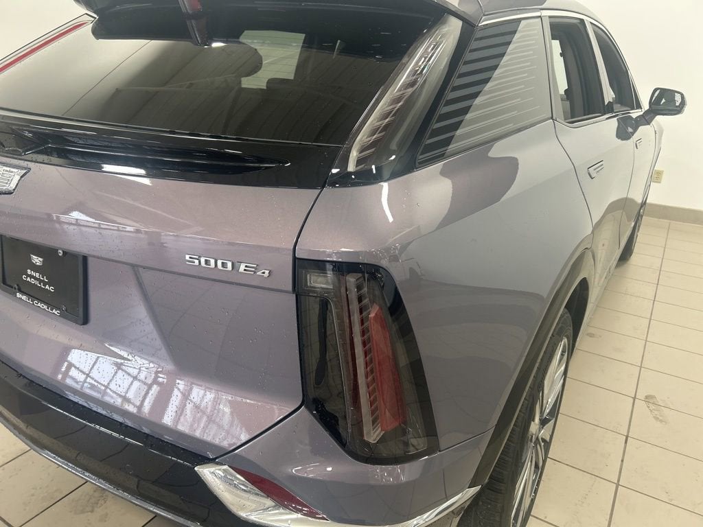 2026 Cadillac OPTIQ Premium Luxury