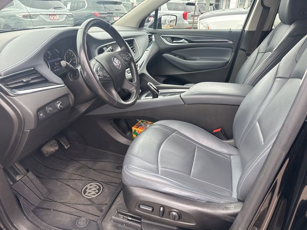 2021 Buick Enclave Essence