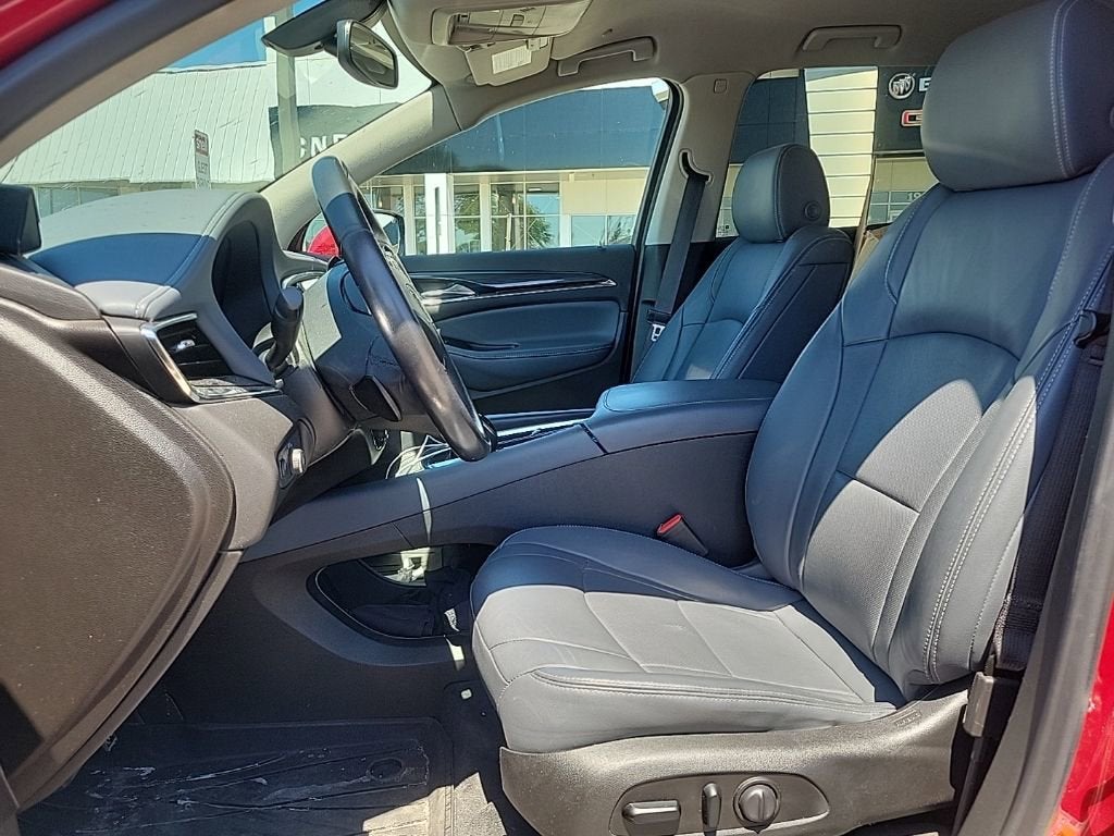 2021 Buick Enclave Essence