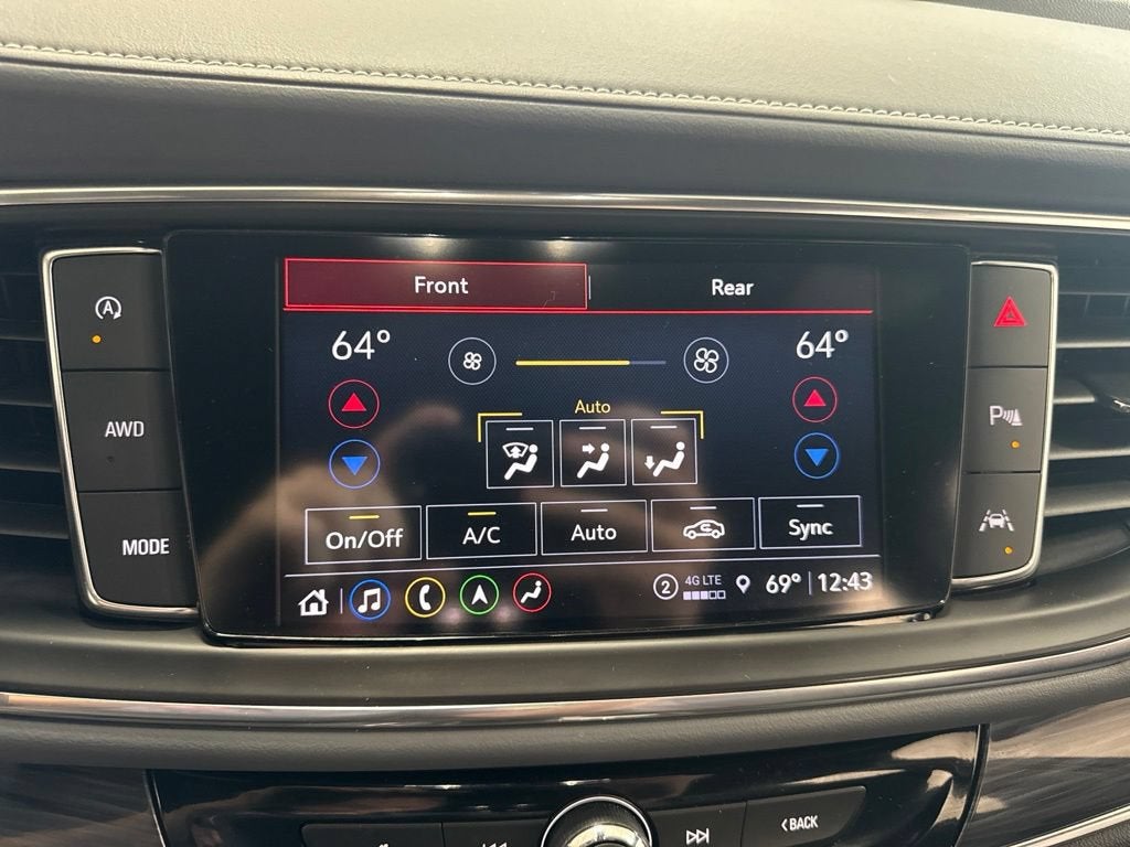 2024 Buick Enclave Essence