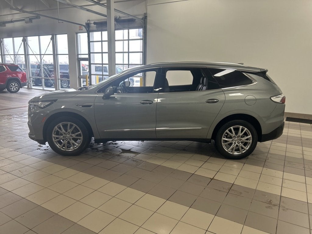 2023 Buick Enclave Premium