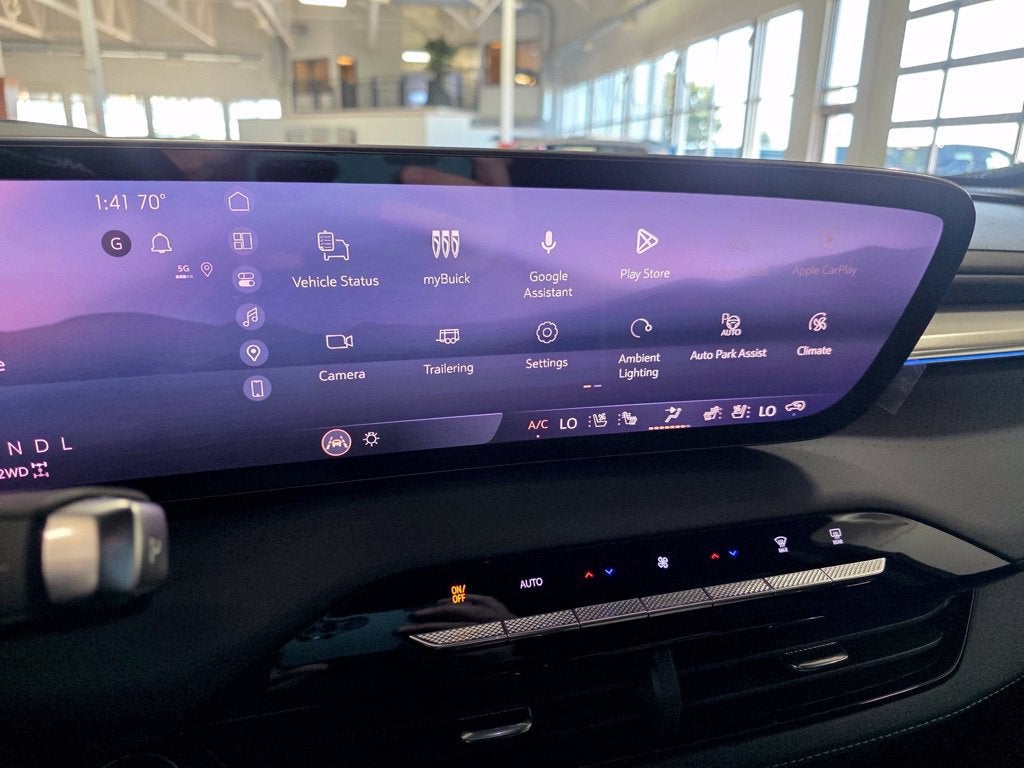 2027 Buick Enclave Avenir