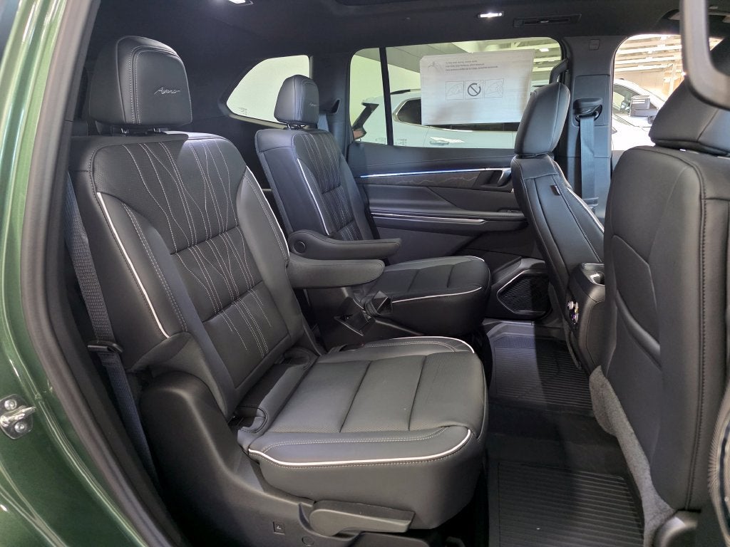 2027 Buick Enclave Avenir