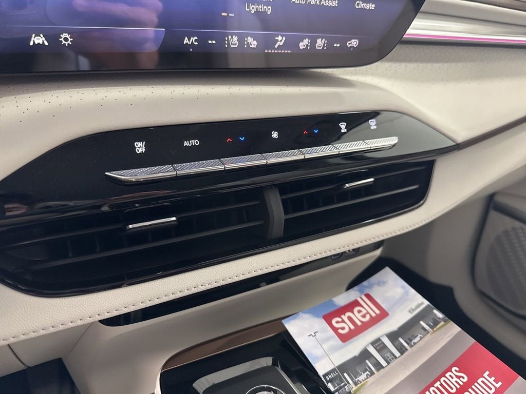 2026 Buick Enclave Avenir