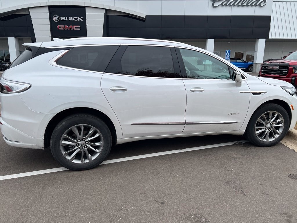 2024 Buick Enclave Avenir