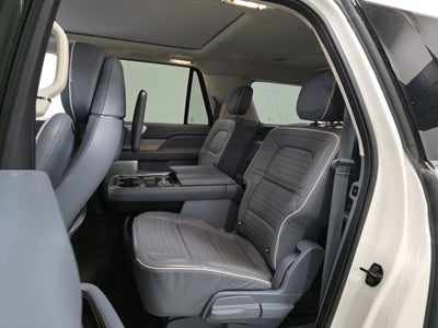 2019 Lincoln Navigator L Black Label