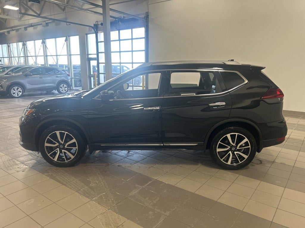 2020 Nissan Rogue SL